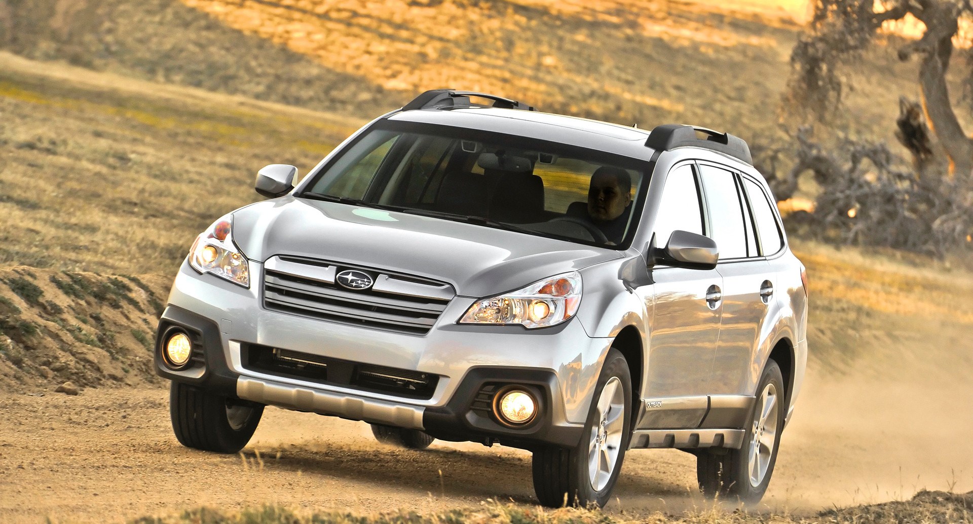 Subaru Outback 2014 - фото 1